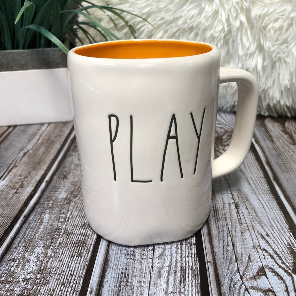 ✨Rae Dunn Play Mug✨